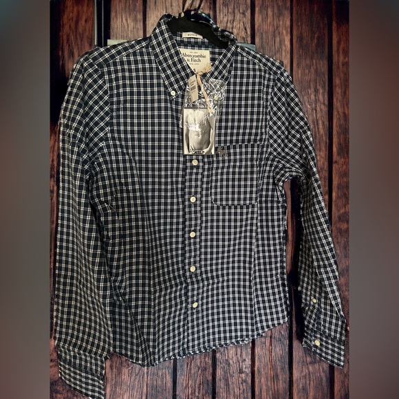 Abercrombie & Fitch Other - Abercrombie & Fitch Navy and White Plaid Shirt